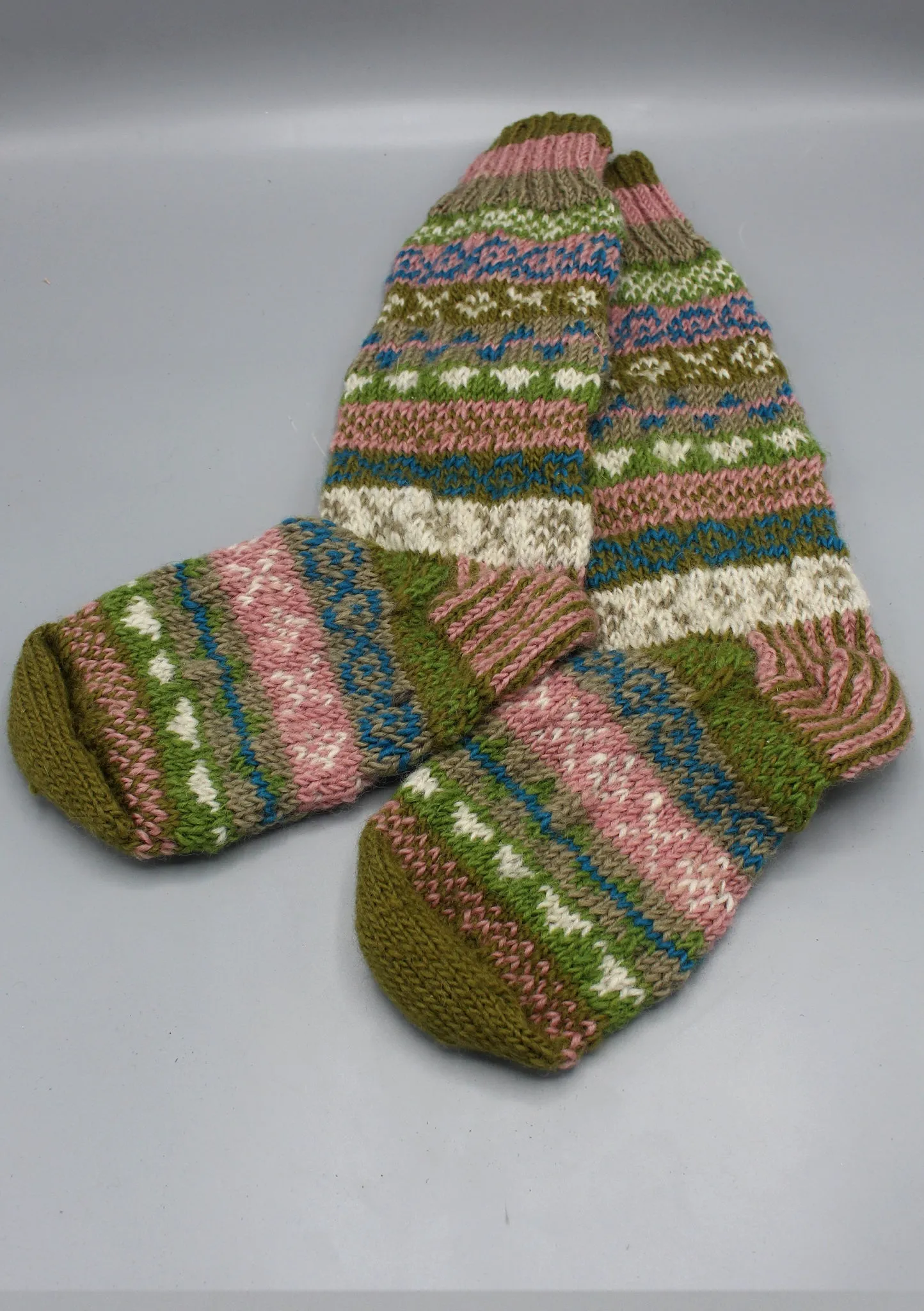 Olive Green Pure Woolen Warm Sherpa Socks