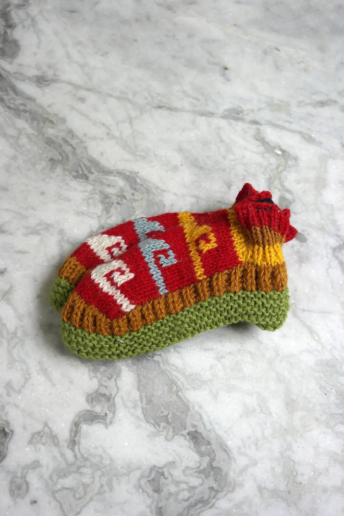 Red, Brown and Green colors Hot waves pattern woolen hand knitted ankle socks